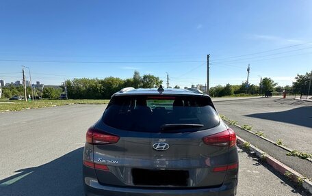 Hyundai Tucson III, 2019 год, 2 400 000 рублей, 10 фотография