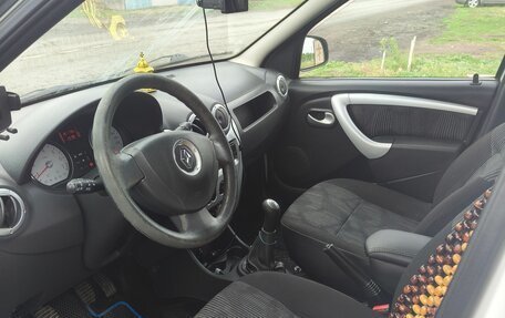 Renault Logan I, 2009 год, 750 000 рублей, 9 фотография