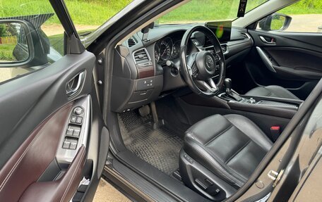 Mazda 6, 2016 год, 2 400 000 рублей, 14 фотография