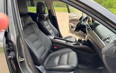 Mazda 6, 2016 год, 2 400 000 рублей, 17 фотография