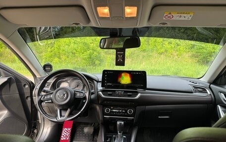 Mazda 6, 2016 год, 2 400 000 рублей, 18 фотография