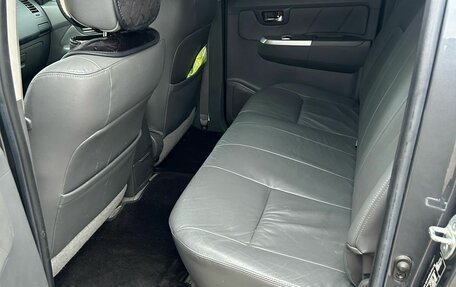 Toyota Hilux VII, 2012 год, 2 500 000 рублей, 9 фотография