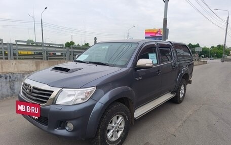 Toyota Hilux VII, 2012 год, 2 500 000 рублей, 17 фотография