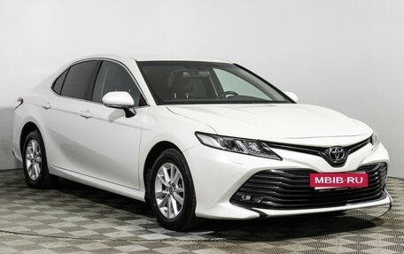 Toyota Camry, 2020 год, 3 450 000 рублей, 3 фотография