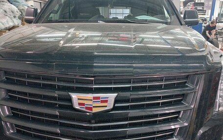 Cadillac Escalade IV, 2020 год, 5 397 000 рублей, 2 фотография
