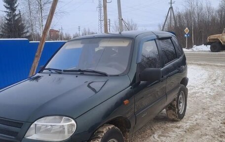 Chevrolet Niva I рестайлинг, 2003 год, 350 000 рублей, 2 фотография