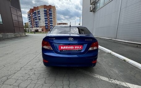 Hyundai Solaris II рестайлинг, 2013 год, 850 000 рублей, 2 фотография