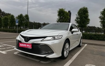 Toyota Camry, 2018 год, 2 490 000 рублей, 1 фотография