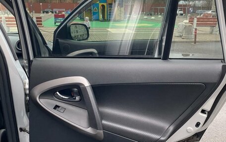 Toyota RAV4, 2008 год, 1 550 000 рублей, 9 фотография