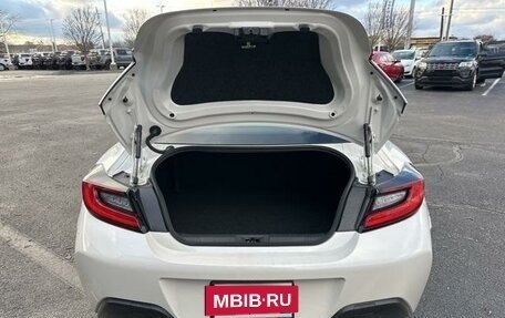 Subaru BRZ, 2023 год, 3 810 000 рублей, 7 фотография