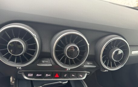 Audi TTS, 2018 год, 4 300 000 рублей, 12 фотография