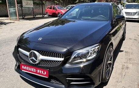 Mercedes-Benz C-Класс, 2019 год, 3 550 000 рублей, 3 фотография