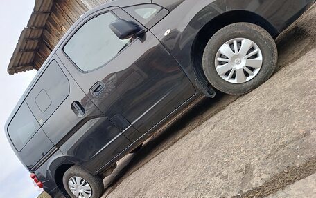 Nissan NV200, 2018 год, 1 840 000 рублей, 3 фотография