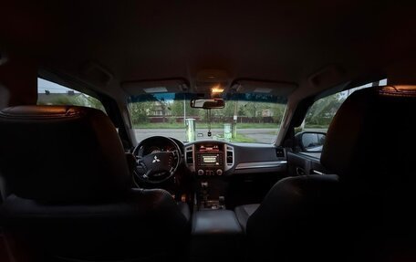 Mitsubishi Pajero IV, 2012 год, 2 300 000 рублей, 9 фотография