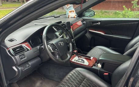Toyota Camry, 2014 год, 1 950 000 рублей, 5 фотография