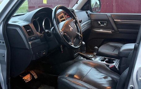 Mitsubishi Pajero IV, 2012 год, 2 300 000 рублей, 8 фотография