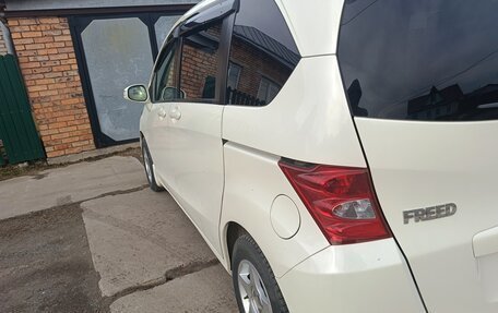 Honda Freed I, 2010 год, 1 040 000 рублей, 7 фотография