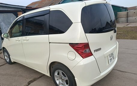 Honda Freed I, 2010 год, 1 040 000 рублей, 10 фотография