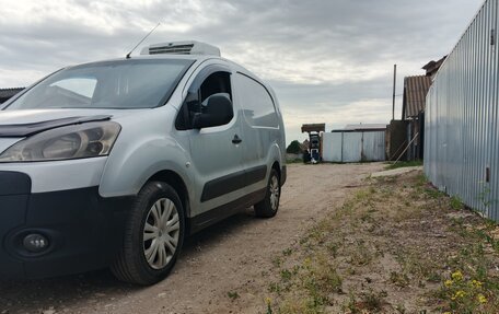 Peugeot Partner II рестайлинг 2, 2011 год, 900 000 рублей, 7 фотография