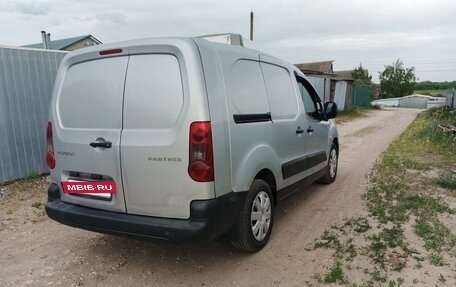 Peugeot Partner II рестайлинг 2, 2011 год, 900 000 рублей, 11 фотография