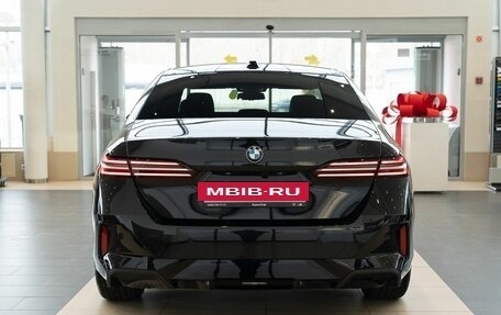 BMW 5 серия, 2024 год, 9 400 000 рублей, 6 фотография