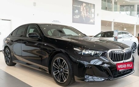 BMW 5 серия, 2024 год, 9 400 000 рублей, 3 фотография