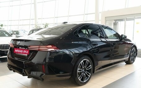 BMW 5 серия, 2024 год, 9 400 000 рублей, 5 фотография