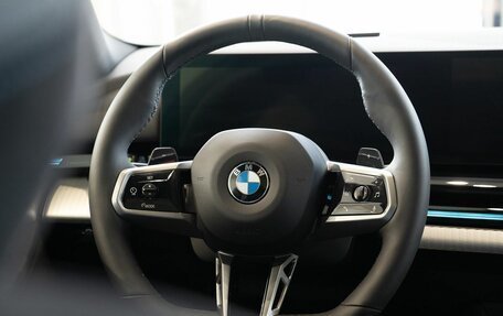BMW 5 серия, 2024 год, 9 400 000 рублей, 21 фотография