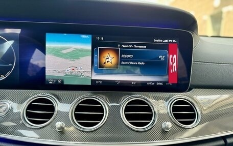 Mercedes-Benz E-Класс, 2016 год, 2 750 000 рублей, 22 фотография