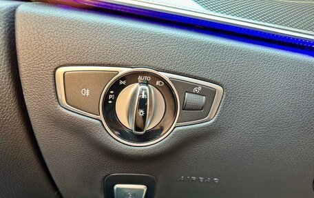 Mercedes-Benz E-Класс, 2016 год, 2 750 000 рублей, 31 фотография