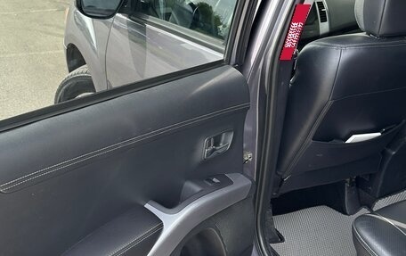 Mitsubishi Outlander III рестайлинг 3, 2010 год, 1 220 000 рублей, 11 фотография