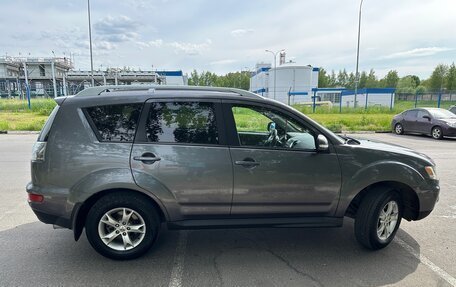 Mitsubishi Outlander III рестайлинг 3, 2010 год, 1 220 000 рублей, 5 фотография