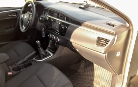 Toyota Corolla, 2014 год, 1 250 000 рублей, 10 фотография