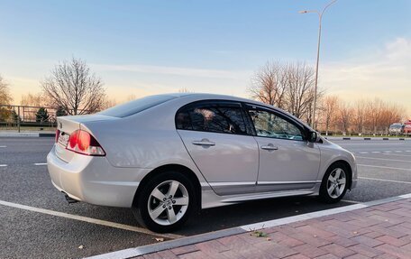 Honda Civic VIII, 2008 год, 750 000 рублей, 3 фотография