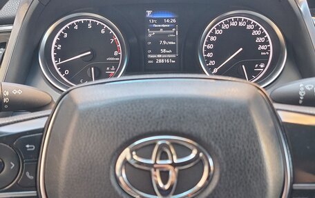 Toyota Camry, 2021 год, 2 190 000 рублей, 4 фотография