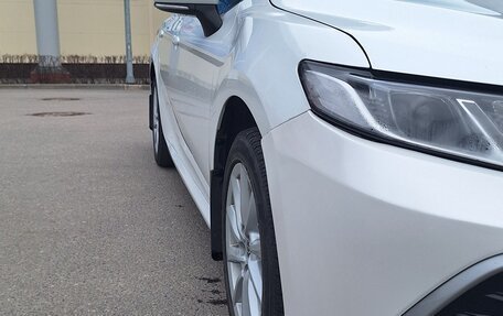 Toyota Camry, 2021 год, 2 190 000 рублей, 5 фотография
