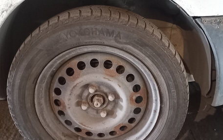 Mazda Familia Y10, 1998 год, 155 000 рублей, 6 фотография