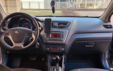 KIA Rio III рестайлинг, 2016 год, 1 000 000 рублей, 8 фотография