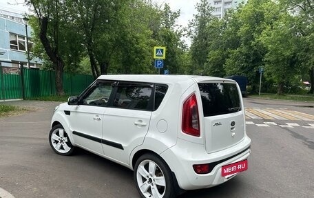 KIA Soul II рестайлинг, 2013 год, 1 250 000 рублей, 4 фотография
