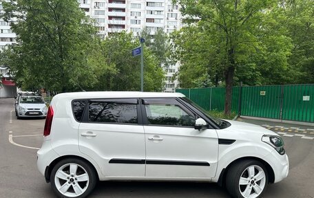 KIA Soul II рестайлинг, 2013 год, 1 250 000 рублей, 7 фотография