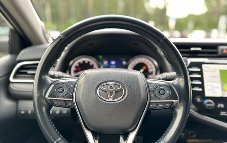 Toyota Camry, 2018 год, 2 490 000 рублей, 20 фотография