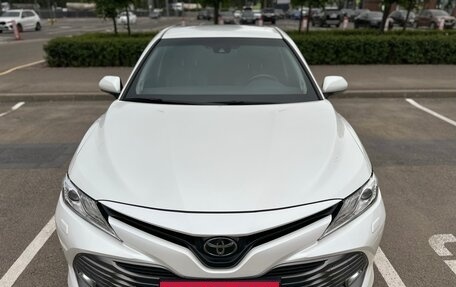 Toyota Camry, 2018 год, 2 490 000 рублей, 7 фотография