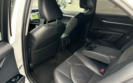 Toyota Camry, 2018 год, 2 490 000 рублей, 29 фотография