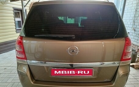 Opel Zafira B, 2012 год, 850 000 рублей, 11 фотография