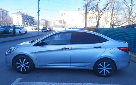 Hyundai Accent IV, 2013 год, 670 000 рублей, 10 фотография