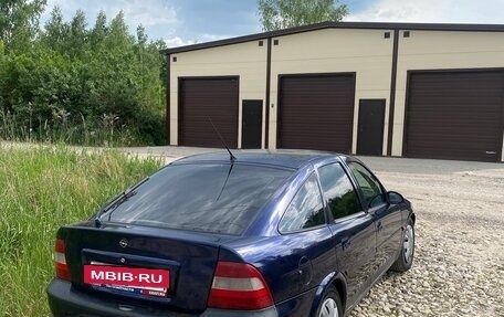 Opel Vectra B рестайлинг, 1996 год, 200 000 рублей, 4 фотография