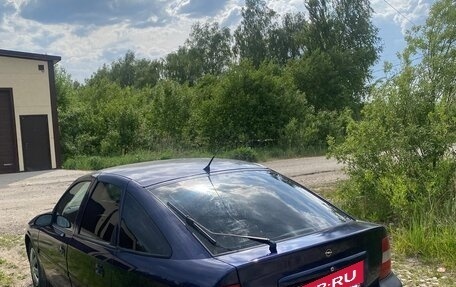 Opel Vectra B рестайлинг, 1996 год, 200 000 рублей, 5 фотография