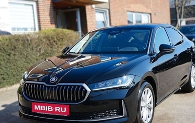 Skoda Superb, 2025 год, 5 600 000 рублей, 1 фотография
