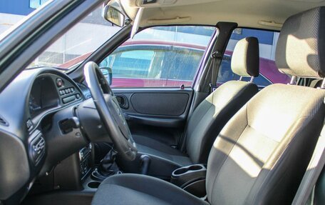 Chevrolet Niva I рестайлинг, 2017 год, 670 000 рублей, 15 фотография