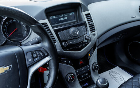 Chevrolet Cruze II, 2011 год, 562 000 рублей, 24 фотография